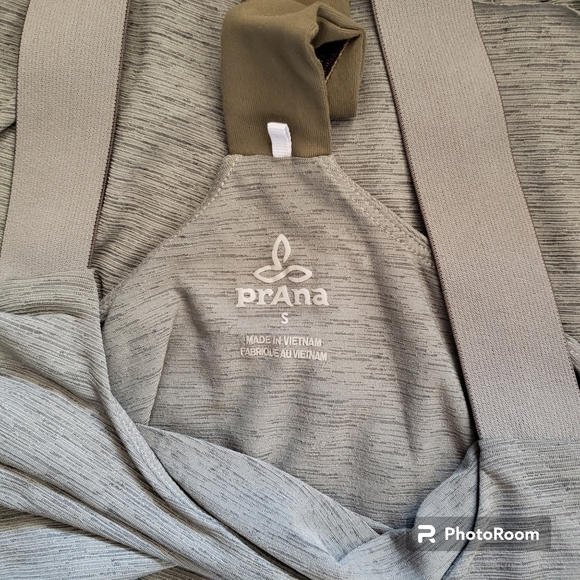 Prana womens Y tank top triangle Embroidered strap raw hem yoga size Small - Picture 8 of 9